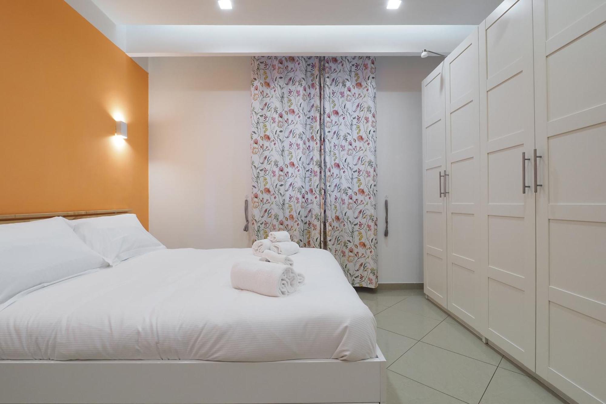 Forlanini Home Con Free Parking Linate Airport Милан Экстерьер фото