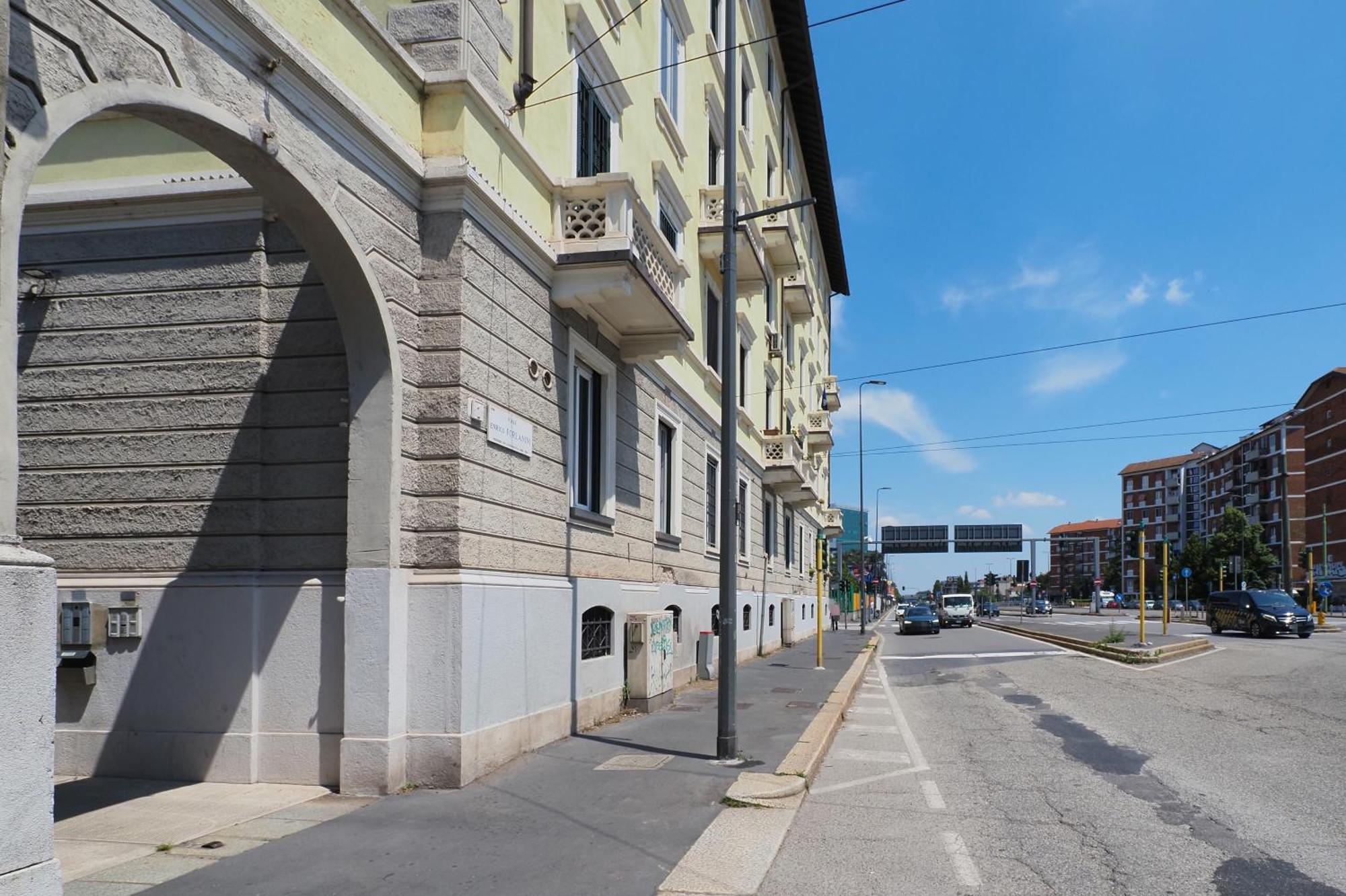 Forlanini Home Con Free Parking Linate Airport Милан Экстерьер фото